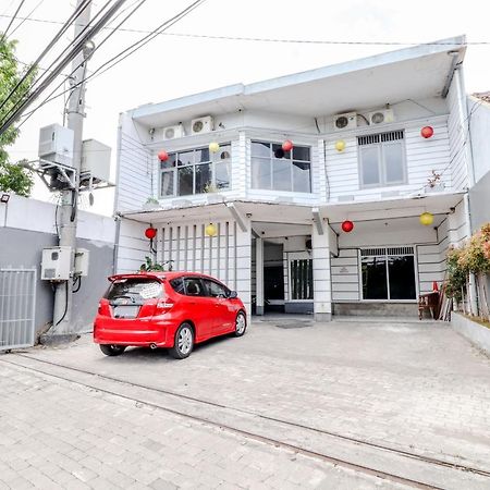 Hotel Bintang Маланг Екстер'єр фото