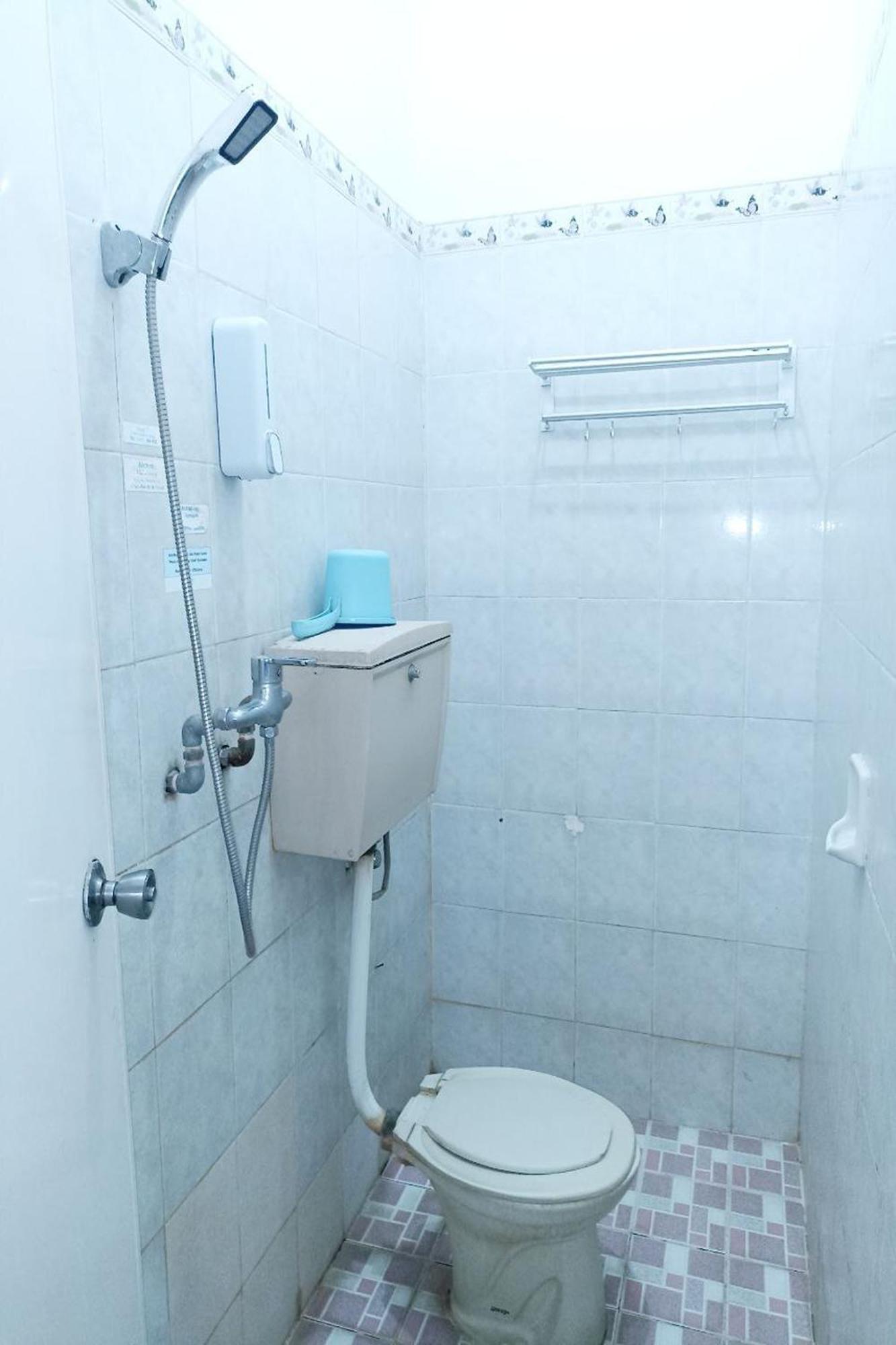 Hotel Bintang Маланг Екстер'єр фото